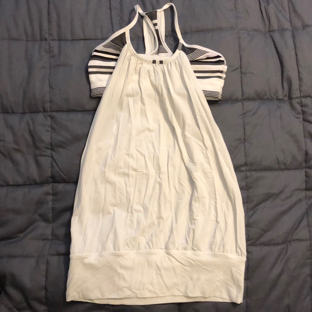 Lululemon tank top